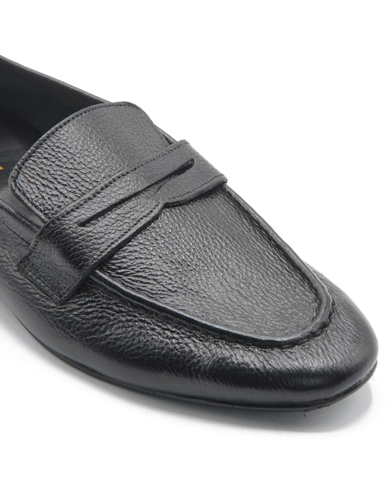 Pocket Shoes – Foldable Leather Slip-On Loafers